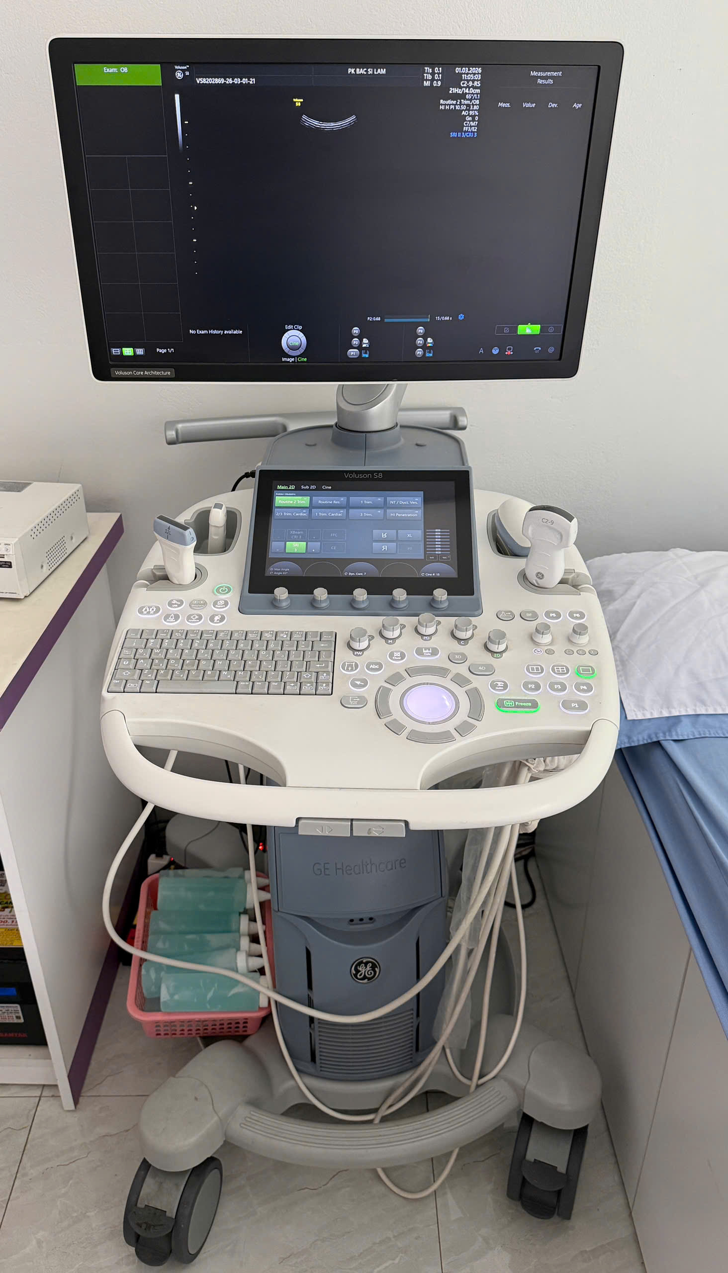 Máy siêu âm kỹ thuật cao