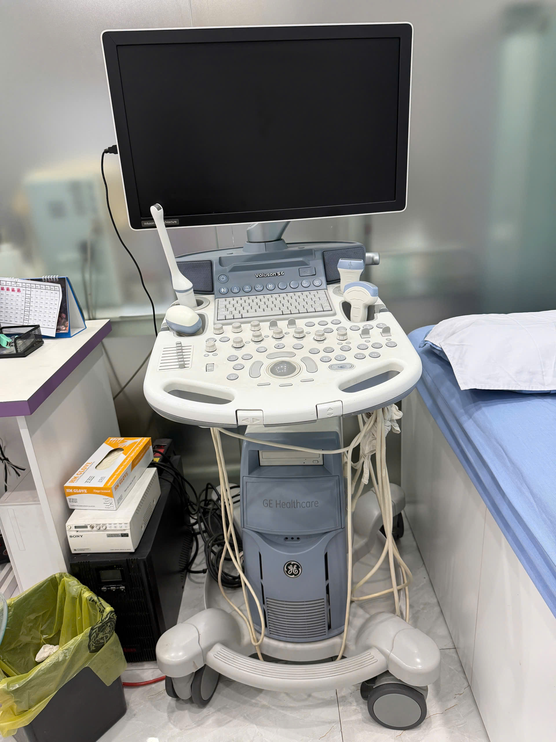 Trang thiết bị y tế